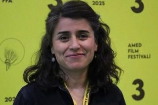 Η Κούρδισσα σκηνοθέτρια που πολεμά τη λογοκρισία
